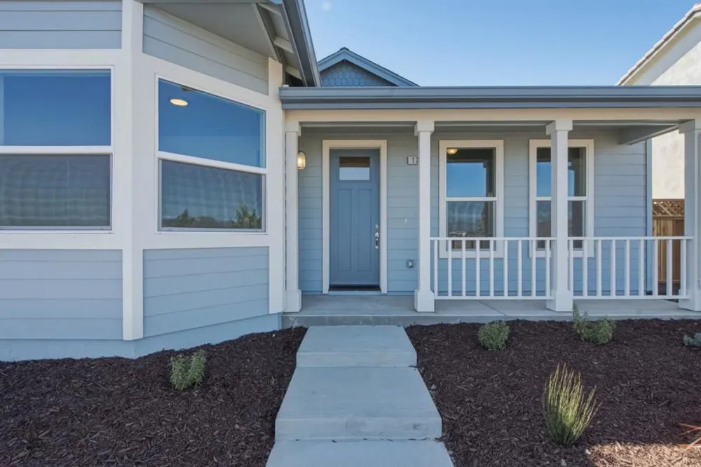 133 Carmona Drive King City, CA 93930