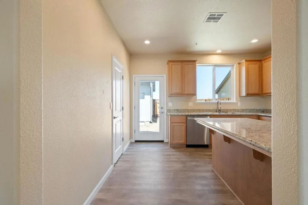 133 Carmona Drive King City, CA 93930