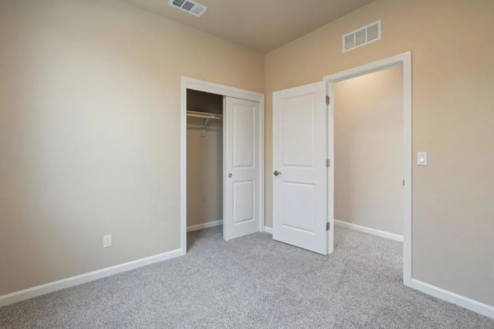 133 Carmona Drive King City, CA 93930