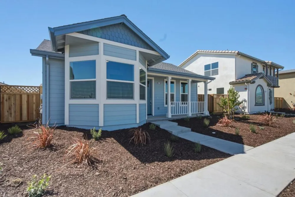 133 Carmona Drive King City, CA 93930