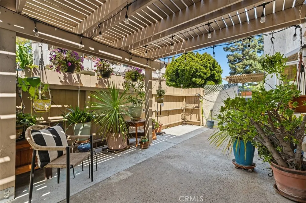 2241 Vista Del Sol Fullerton, CA 92831
