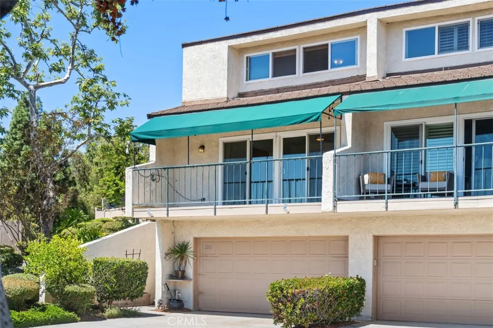 2241 Vista Del Sol Fullerton, CA 92831