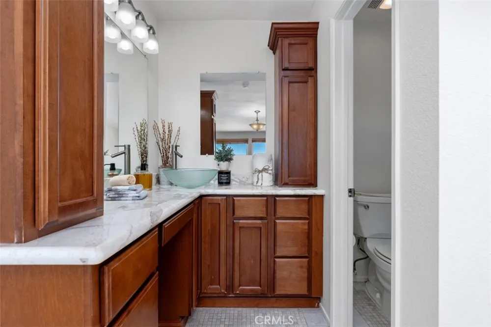 2241 Vista Del Sol Fullerton, CA 92831
