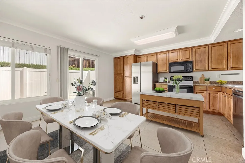 25885 Trabuco #101 Lake Forest, CA 92630