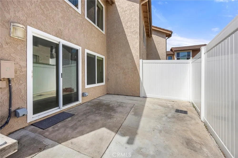 25885 Trabuco #101 Lake Forest, CA 92630