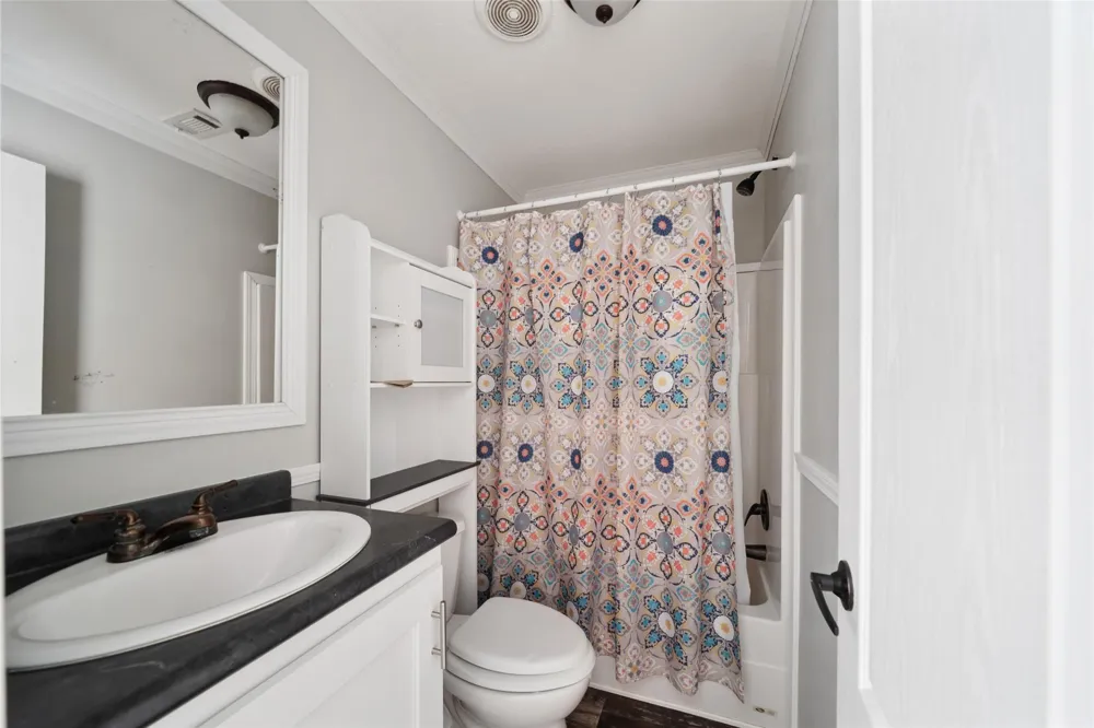 9144 Hensarling Lane Bryan, TX 77808