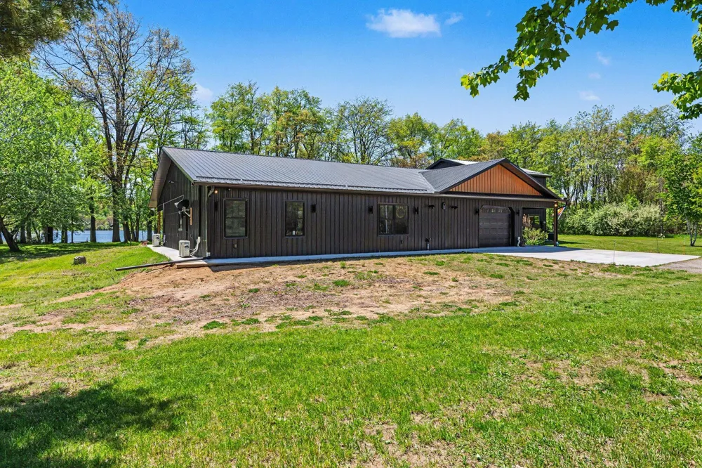3450 Snow Farm Lane Allegan Township, MI 49010