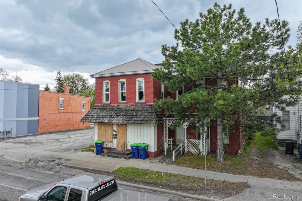 310 S Henry Street Bay City City, MI 48706