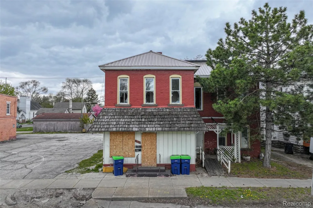 310 S Henry Street Bay City City, MI 48706
