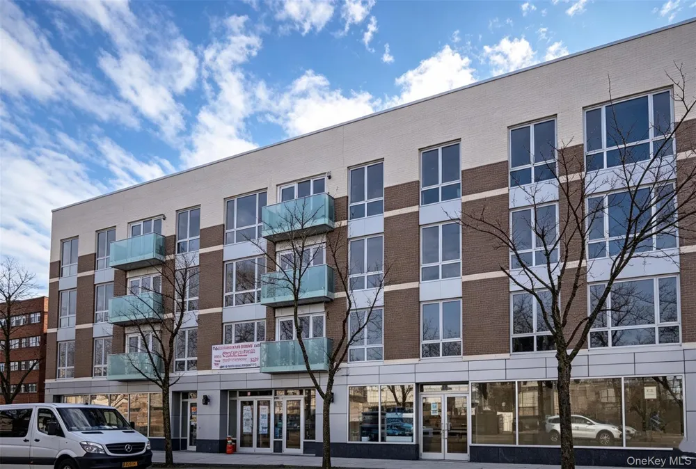 15815 Union Turnpike #4C Fresh Meadows, NY 11366