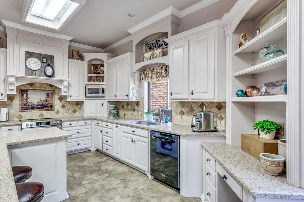 221 Hart Court Runaway Bay, TX 76426