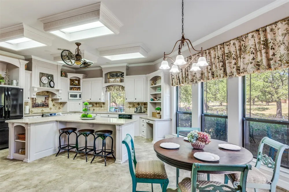 221 Hart Court Runaway Bay, TX 76426
