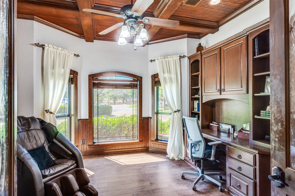221 Hart Court Runaway Bay, TX 76426
