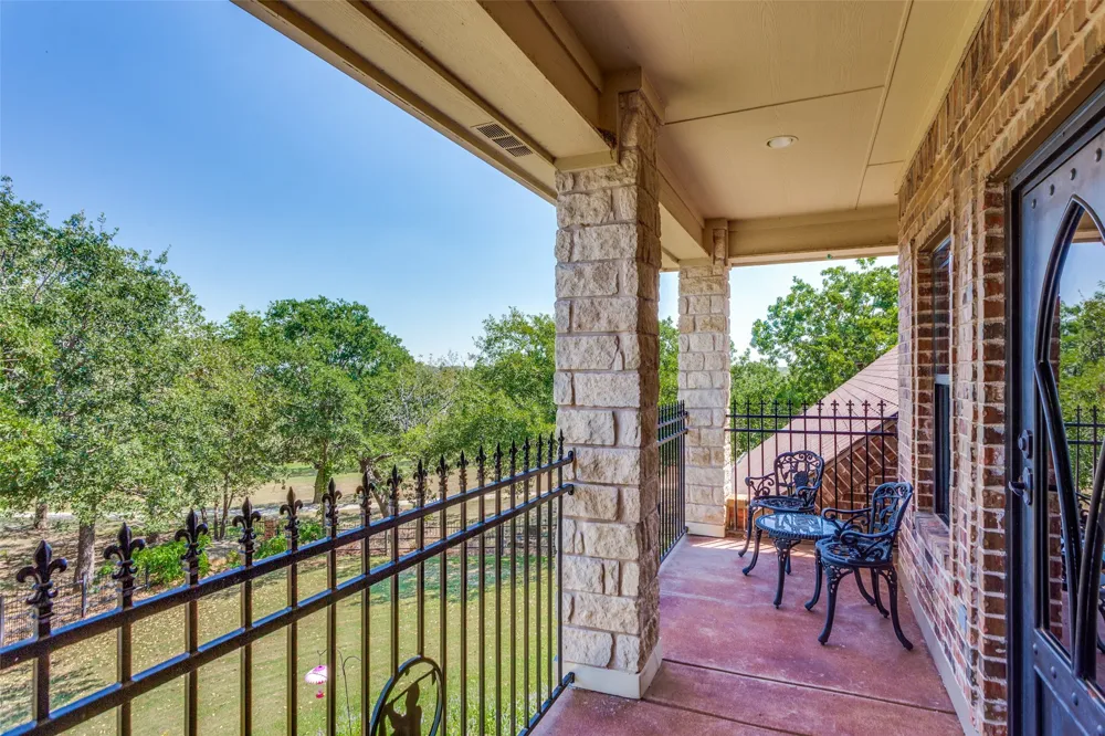 221 Hart Court Runaway Bay, TX 76426