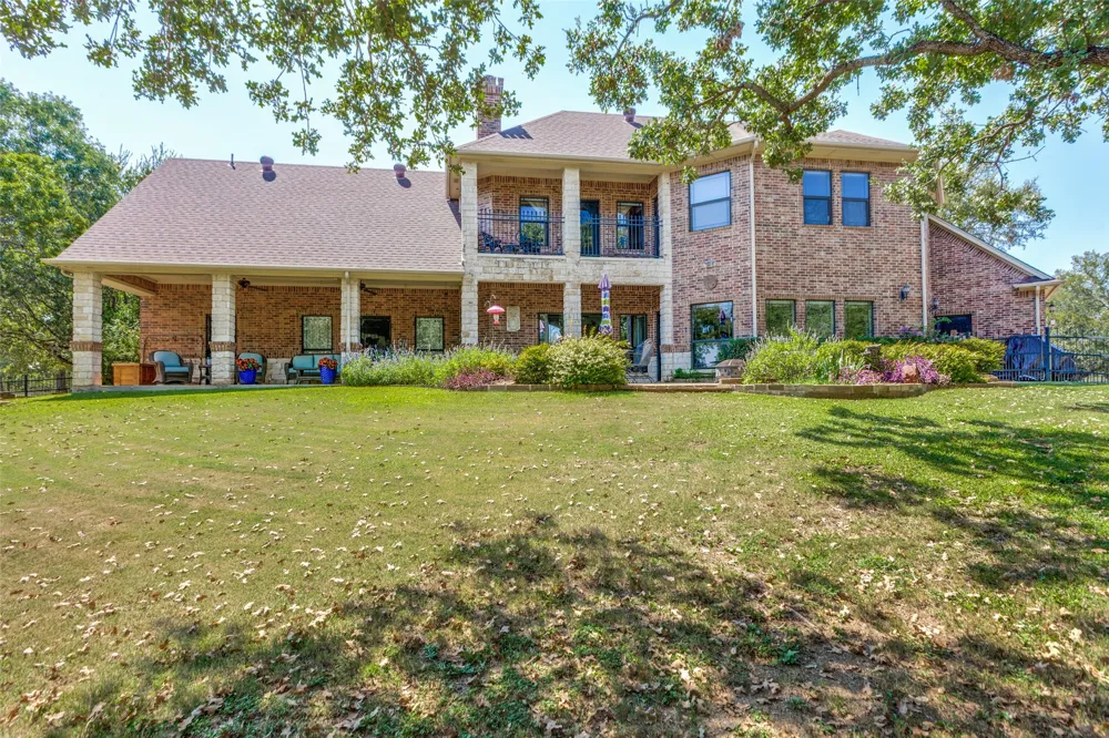 221 Hart Court Runaway Bay, TX 76426
