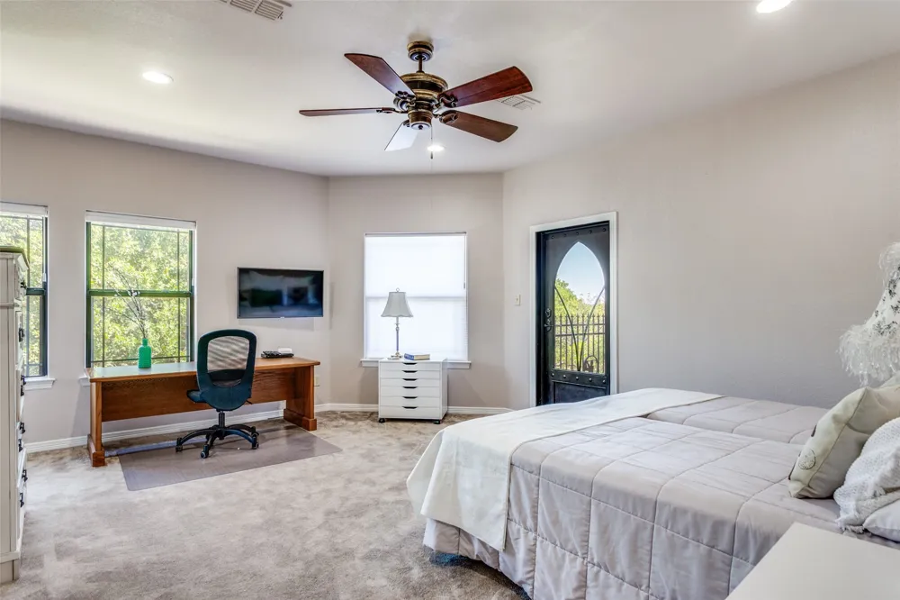 221 Hart Court Runaway Bay, TX 76426