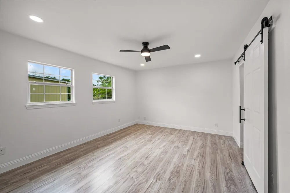 5225 Urbanview Street Sansom Park, TX 76114