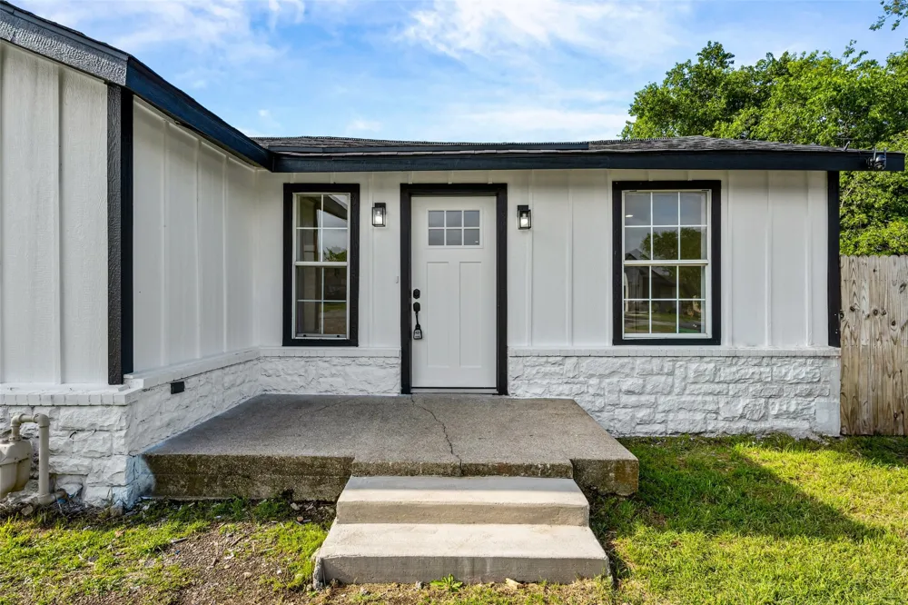 5225 Urbanview Street Sansom Park, TX 76114