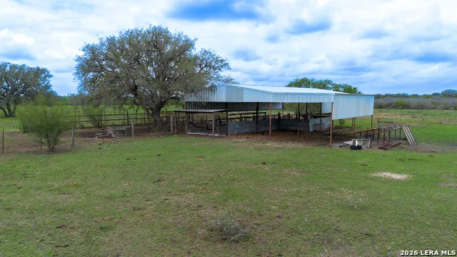 649 PVT 5001 Beeville, TX 78102
