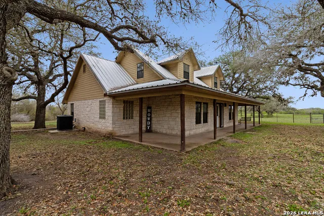 649 PVT 5001 Beeville, TX 78102