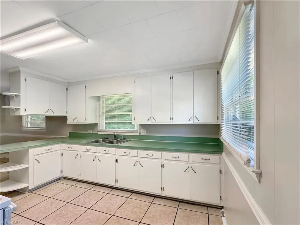 407 Brook Street Wilkesboro, NC 28697