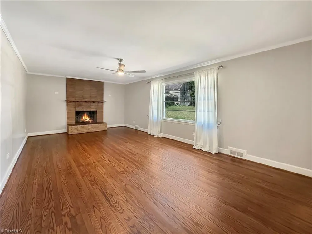 407 Brook Street Wilkesboro, NC 28697