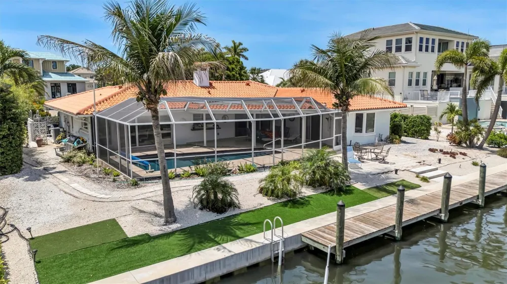 617 ROUNTREE DRIVE Longboat Key, FL 34228