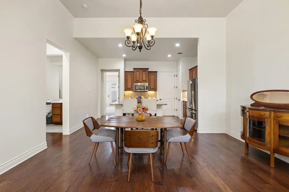 108 Rivalto Circle #2 Lakeway, TX 78734
