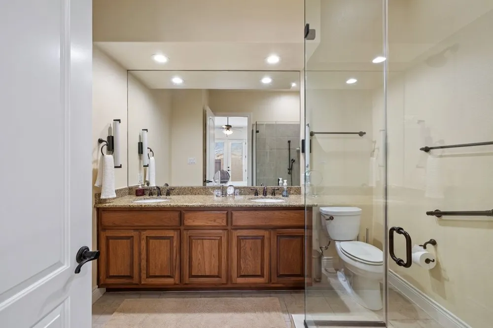 108 Rivalto Circle #2 Lakeway, TX 78734