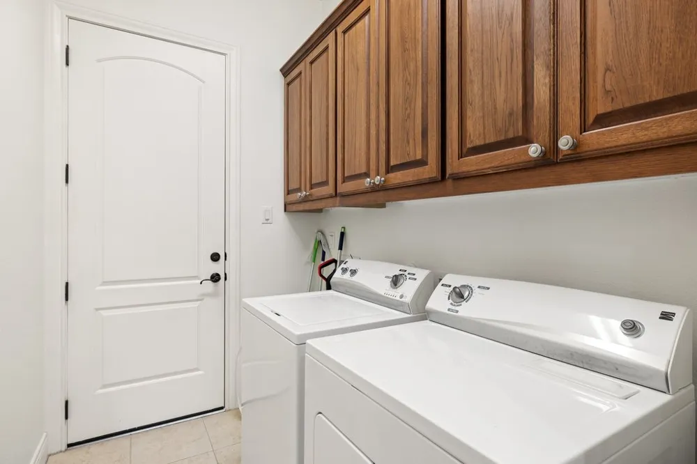 108 Rivalto Circle #2 Lakeway, TX 78734