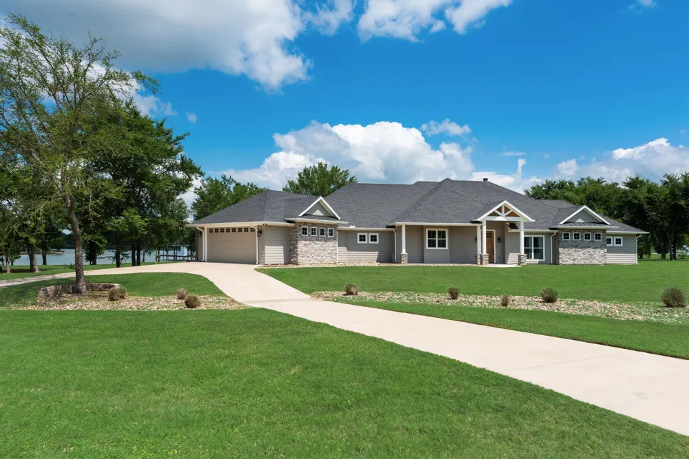 12690 SE County Road 3330 Kerens, TX 75144