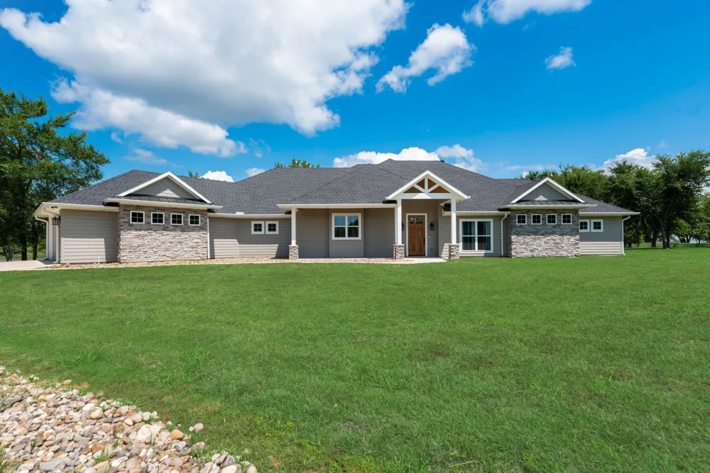 12690 SE County Road 3330 Kerens, TX 75144