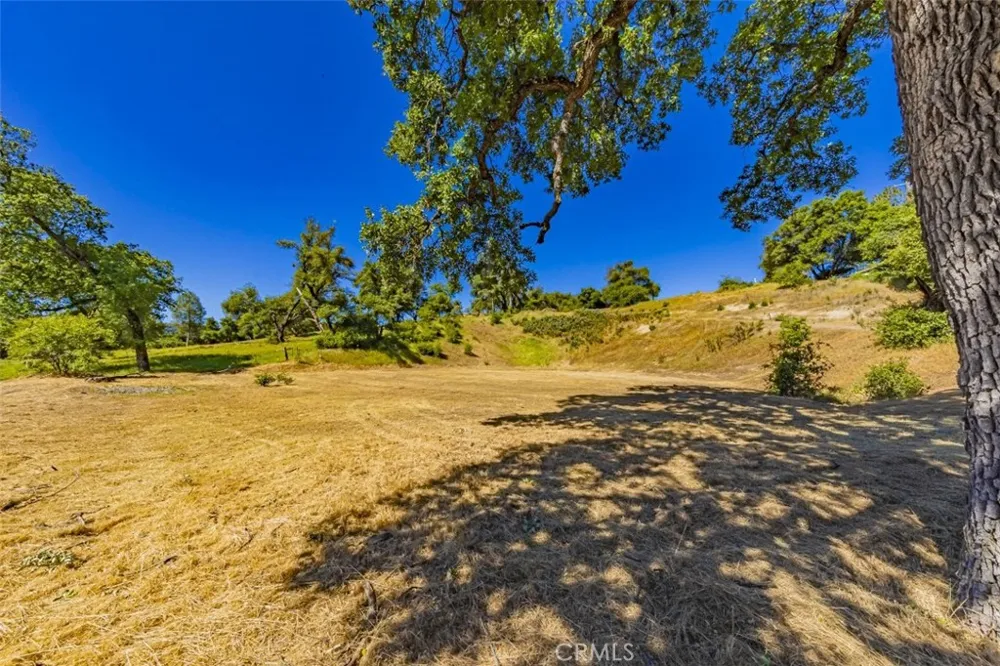 42514 Highway 49 Ahwahnee, CA 93601