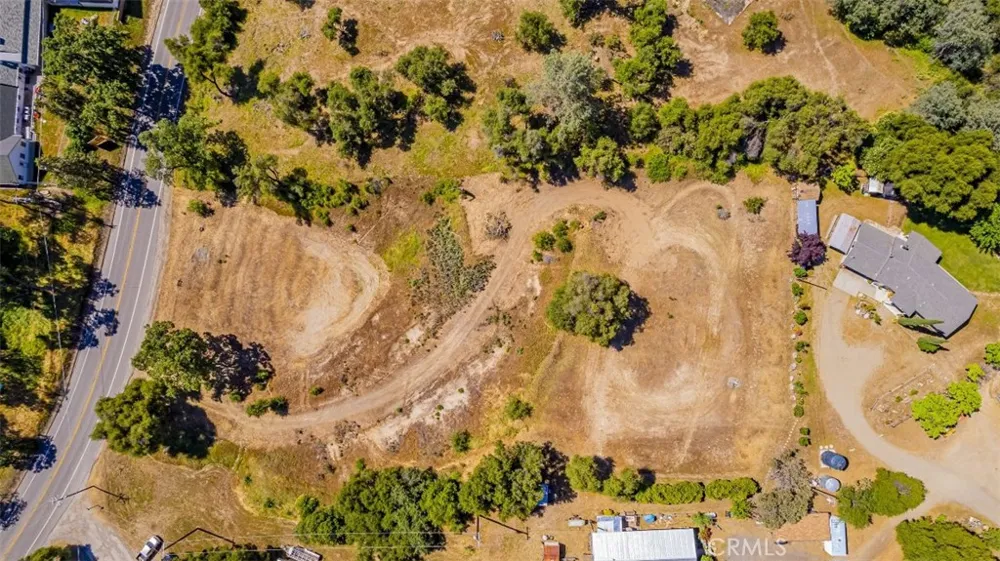 42514 Highway 49 Ahwahnee, CA 93601