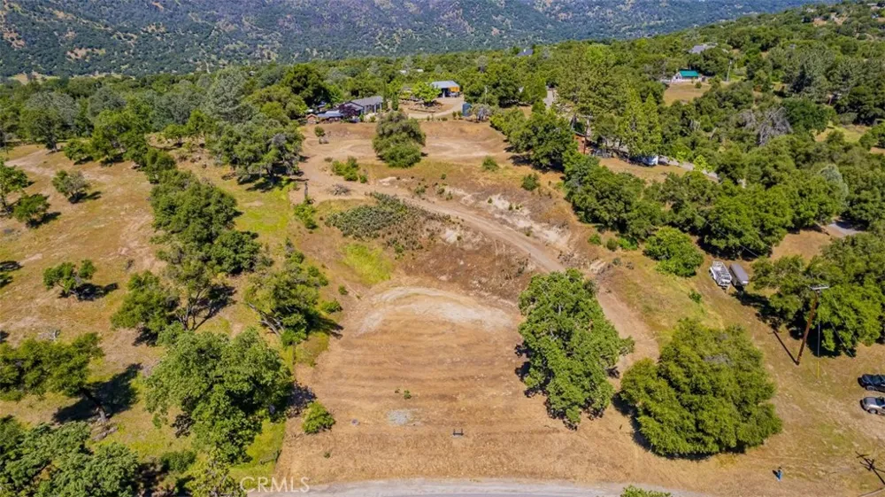42514 Highway 49 Ahwahnee, CA 93601