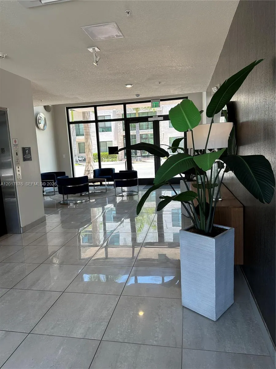 8201 NW 41st St #D-203 Doral, FL 33166