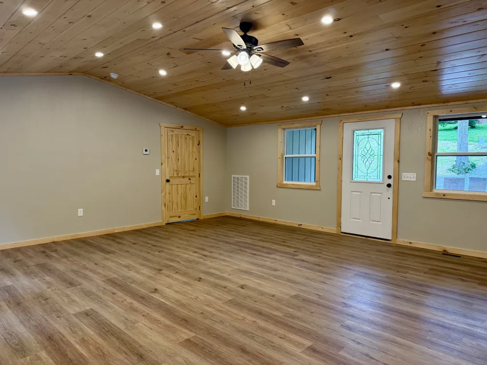 484 Spencer Dr Spencer, TN 38585