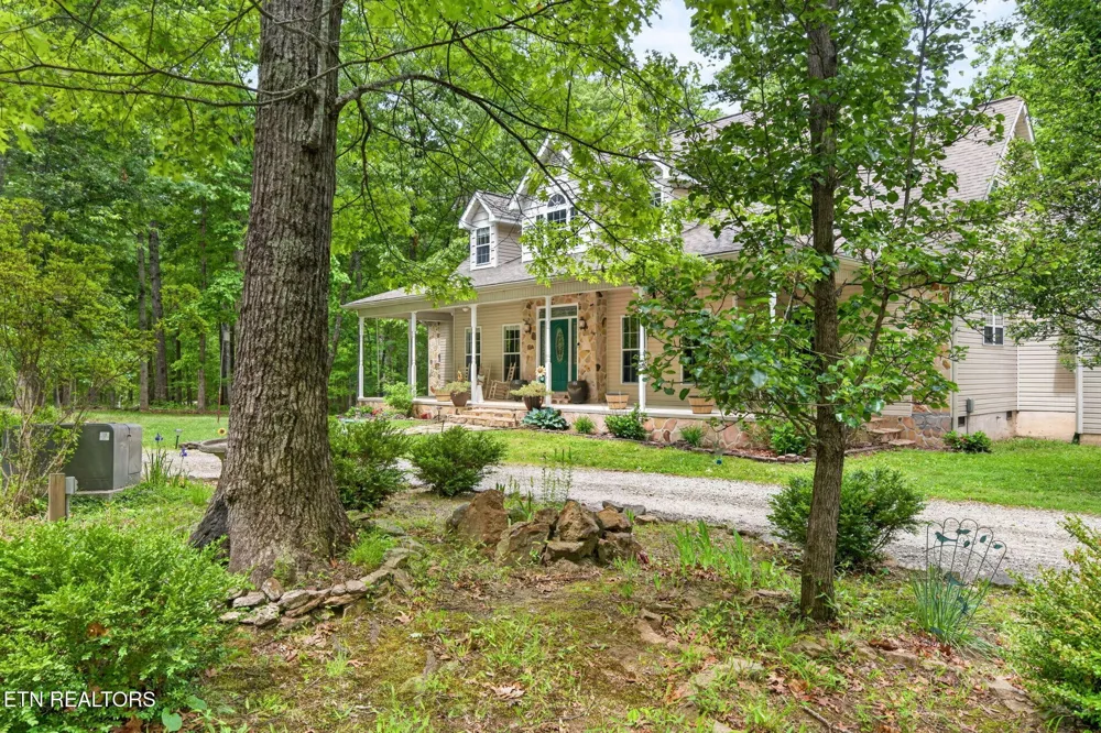 500 Cliff Park Rd Monterey, TN 38574