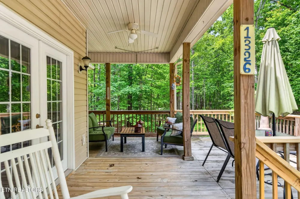 500 Cliff Park Rd Monterey, TN 38574