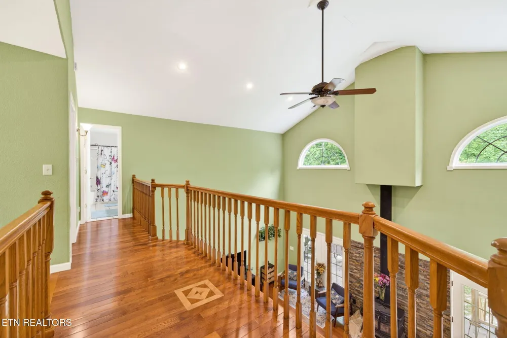 500 Cliff Park Rd Monterey, TN 38574