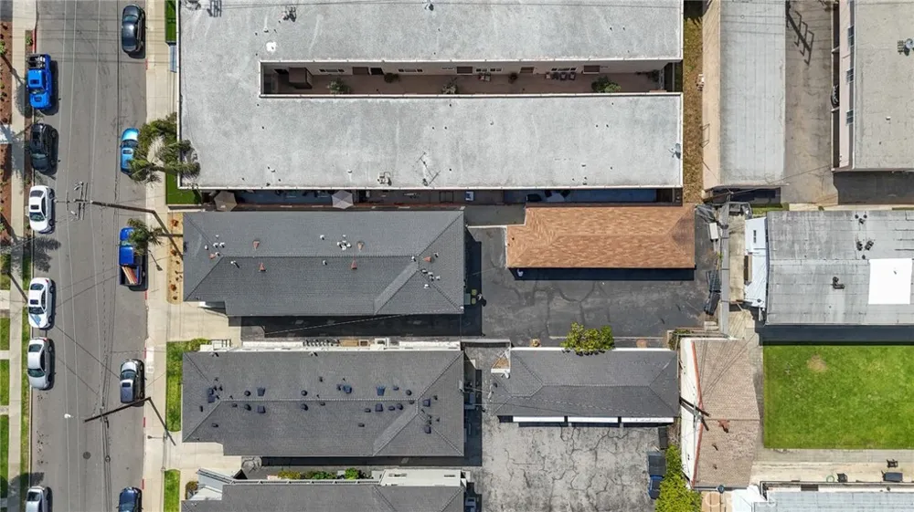 1629 E Maple El Segundo, CA 90245