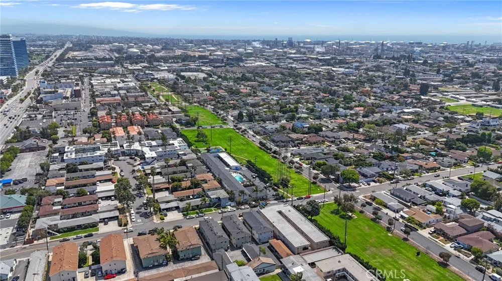1629 E Maple El Segundo, CA 90245