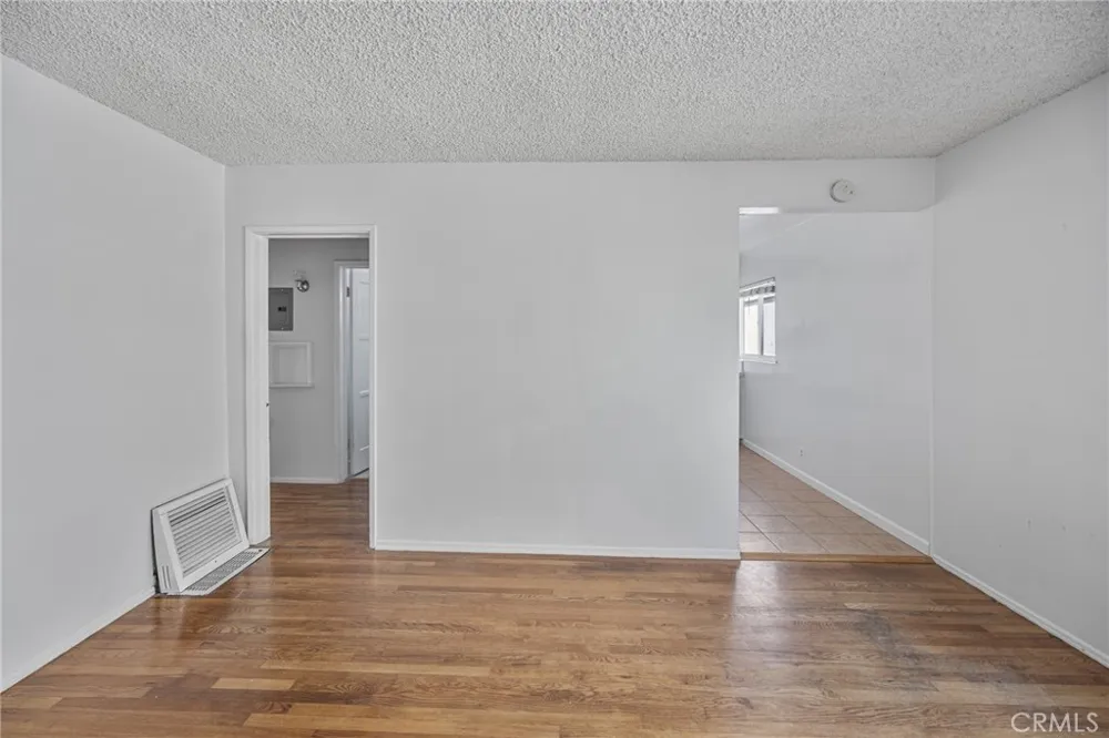 1629 E Maple El Segundo, CA 90245