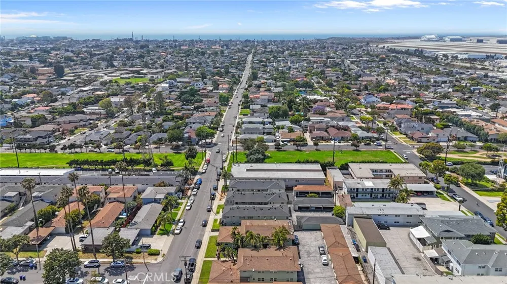 1629 E Maple El Segundo, CA 90245