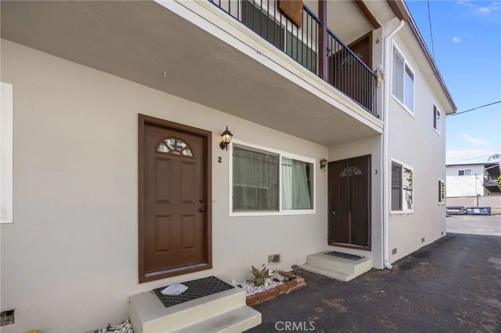 1629 E Maple El Segundo, CA 90245
