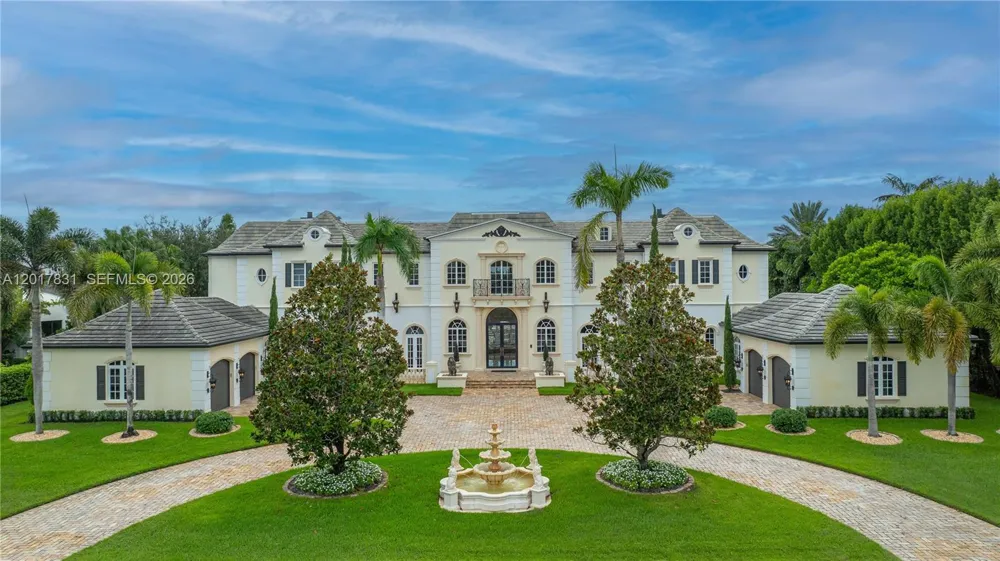 2951 Lake Ridge Ln Weston, FL 33332