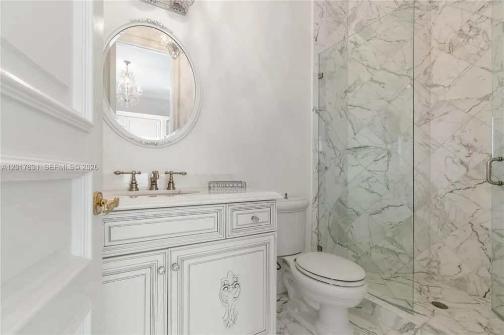 2951 Lake Ridge Ln Weston, FL 33332