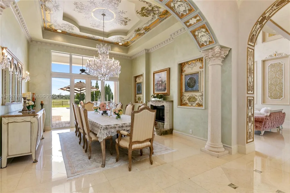 2951 Lake Ridge Ln Weston, FL 33332