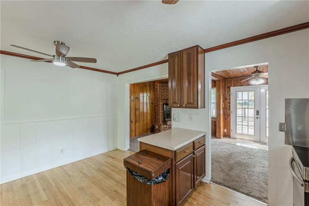 496 Radar Drive Hapeville, GA 30354