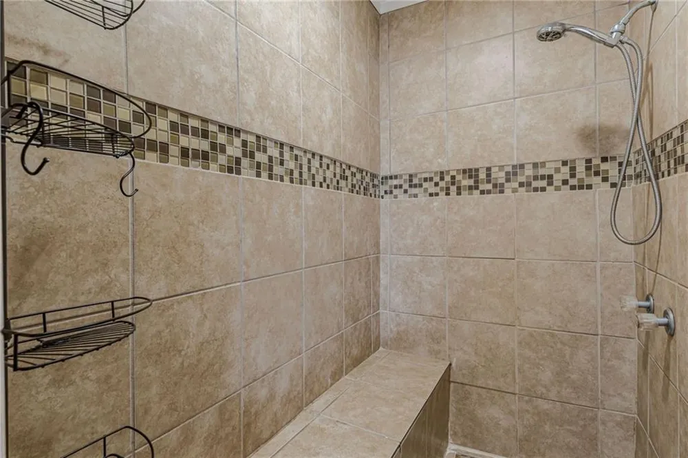 496 Radar Drive Hapeville, GA 30354